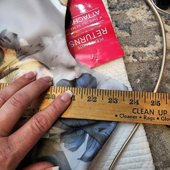 NWT little mistress fit and flare floral dress - Picture 6 of 16